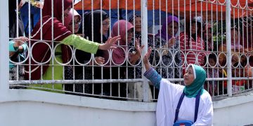 Bolehkah Titip Doa pada Orang yang Mau Berhaji?