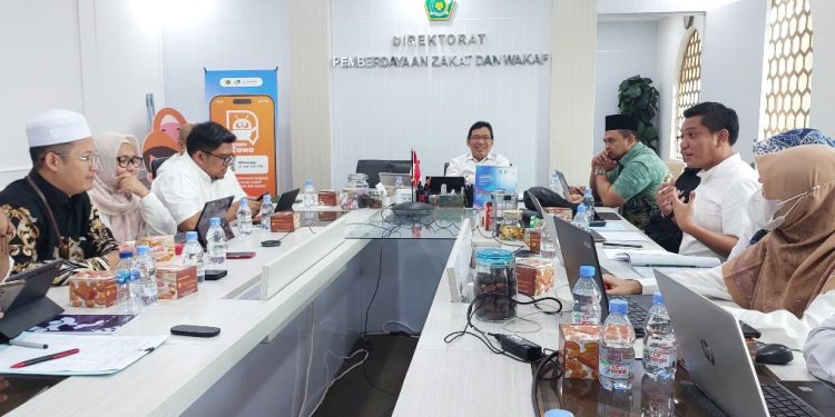 Kemenag Rancang Omnibus Law Pengelolaan Zakat untuk Penanggulangan Kemiskinan