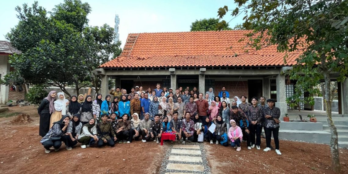 Kemenag Resmikan Rumah Pemberdayaan Wakaf Binaan UIN Jakarta di Gunung Sindur Jawa Barat