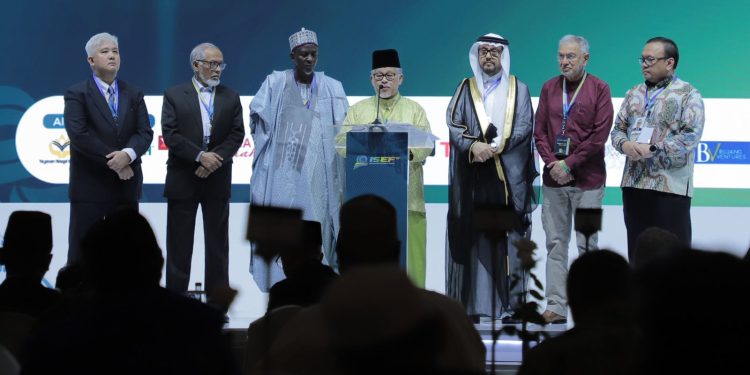 World Zakat and Waqf Forum 2024 Hasilkan 15 Resolusi, Dukung Hak Palestina
