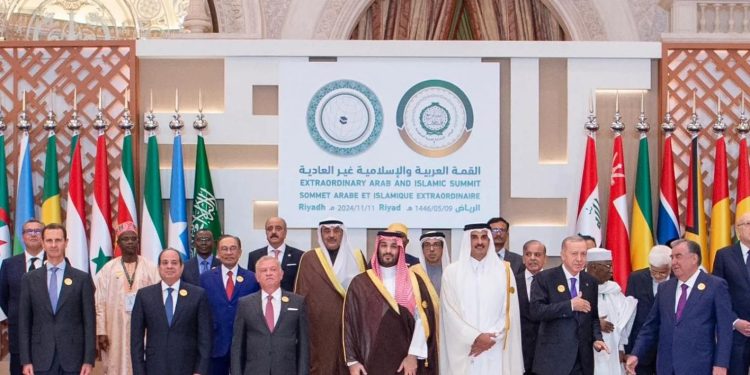 KTT Arab-Islam Desak Gencatan Senjata di Lebanon dan Hentikan Genosida Palestina