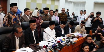 Tok! Kemenag – DPR Resmi Sepakati Biaya Haji 2025 Turun Jadi Rp55 Juta