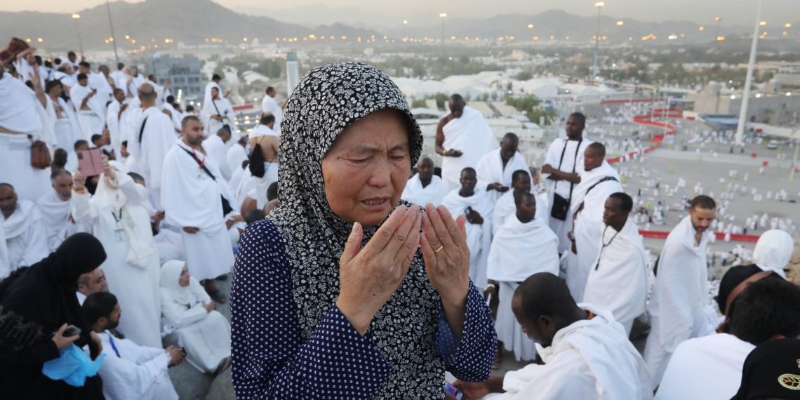 Doa Saat Keluar Rumah untuk Menunaikan Ibadah Haji dan Umrah