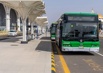 Mudahkan Pergerakan Jemaah Selama Ramadhan, Kota Madinah Luncurkan Layanan Bus Antar Jemput