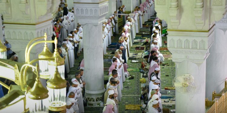 Jadwal Imam Tahajud 10 Malam Terakhir Ramadhan di Dua Masjid Suci