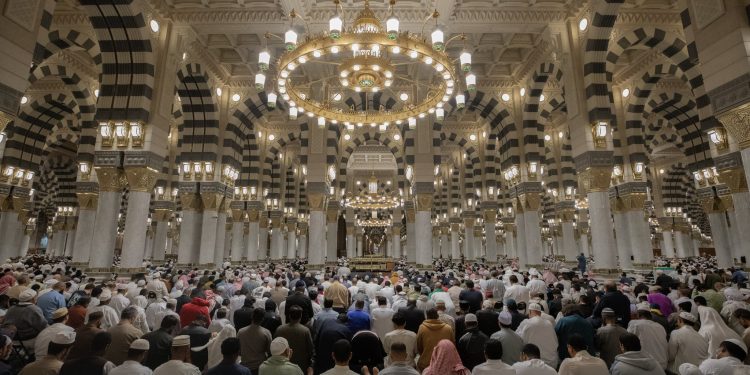 Total 14 Juta Jemaah Kunjungi Masjid Nabawi di Paruh Awal Ramadhan