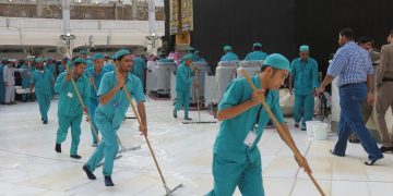 Hanya Butuh Waktu 35 Menit!, Begini Proses Rutin Pembersihan di Masjidil Haram