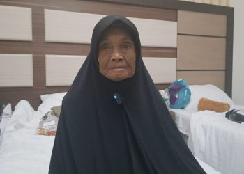 Nenek Sutiah Naik Haji di Usia 107 Tahun, Bukti Cinta Ibadah Tak Kenal Usia