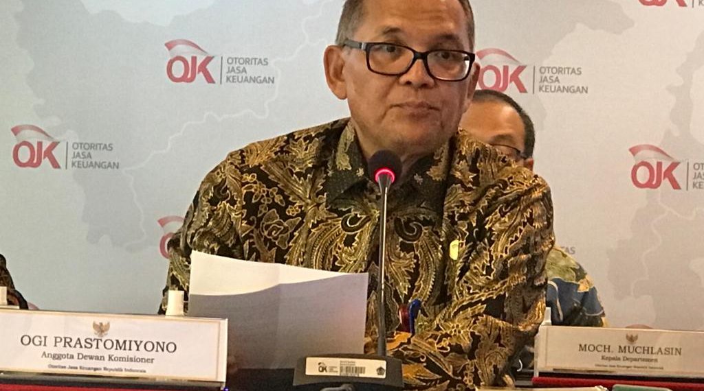 OJK Genjot Asuransi Syariah Demi Dukung Industri Halal