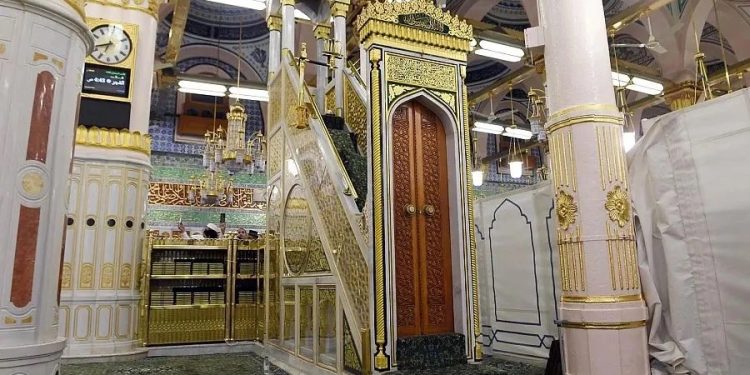 Jejak Sejarah Mimbar Nabi SAW di Masjid Nabawi, Saksi Dakwah yang Tak Pernah Pudar