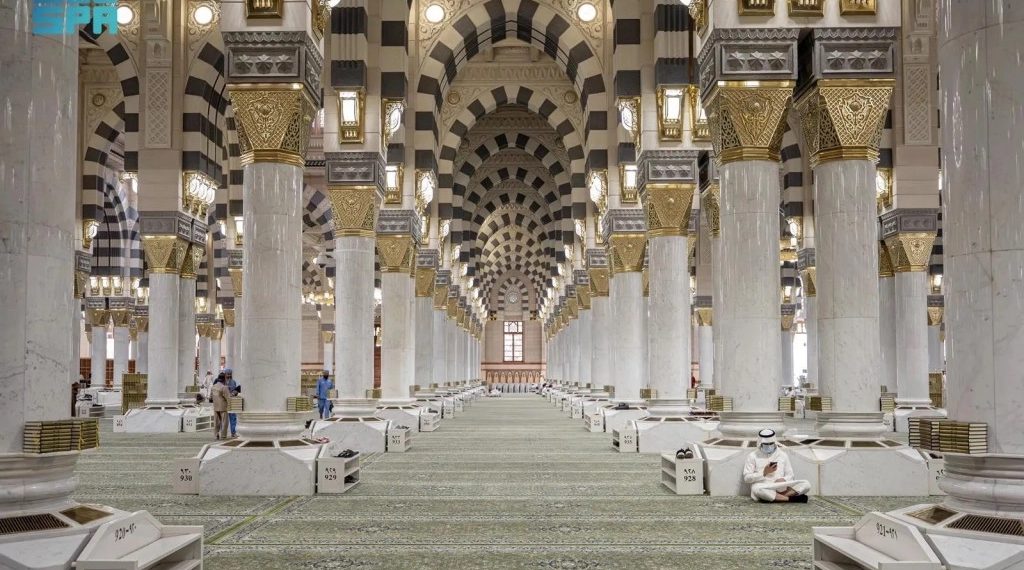 Canggih! 25 Ribu Karpet Masjid Nabawi Dipasang Chip RFID dan Barcode