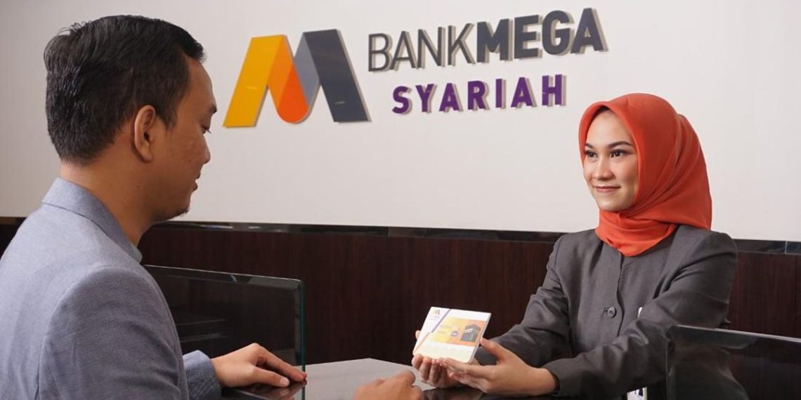Tabungan Haji Bank Mega Syariah Tembus Rp303 M, Nasabah Dihadiahi Umroh dan Motor!