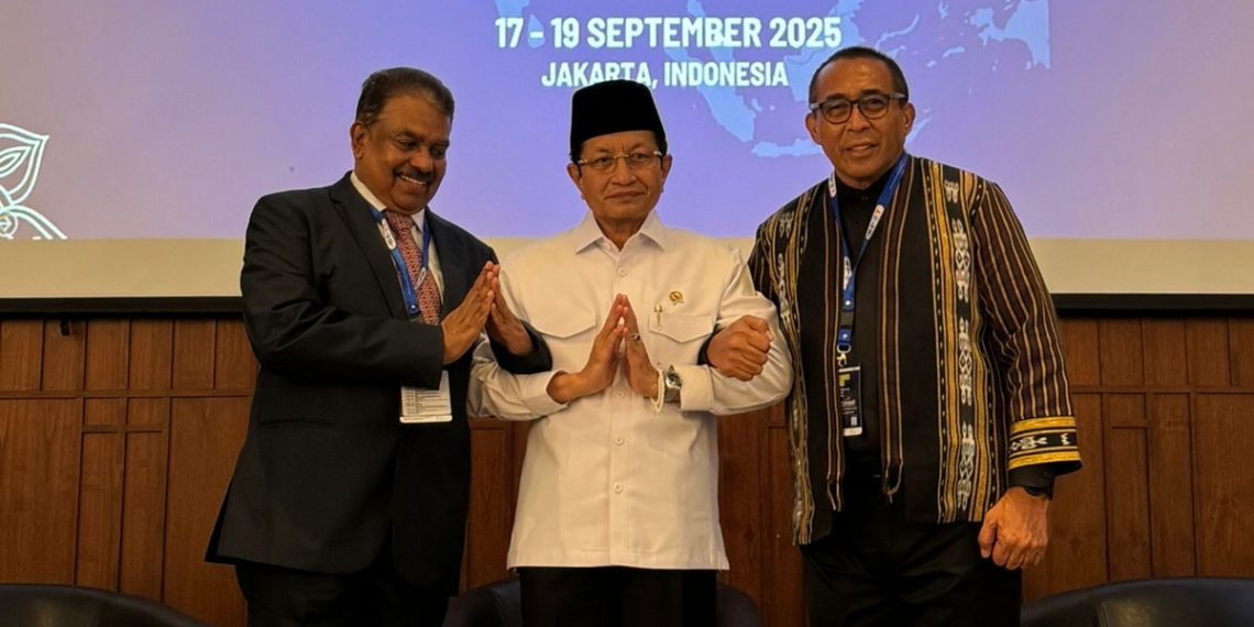 Menag Gaungkan “Kurikulum Berbasis Cinta” di Forum Lintas Iman Asia
