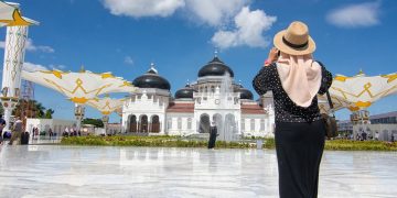 Indonesia Incar Posisi Sentral dalam Tren Global Pariwisata Halal