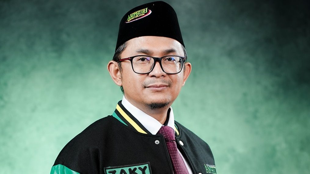 AMPHURI Sebut Legalisasi Umrah Mandiri Bisa Ancam Ekonomi Keumatan
