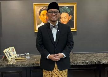 Unik! Kemenhaj Kenalkan Seragam Resmi Sarungan PSL, Ternyata Ada Makna Mendalam Dibaliknya