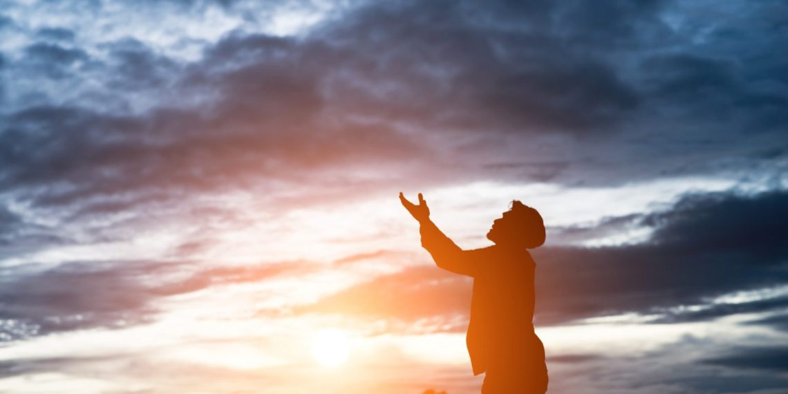 Ingin Hidup Diridhai Allah? Bacalah Doa Ini di Waktu Pagi dan Sore Hari