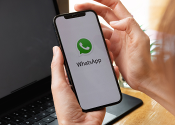 Mengirim Stiker Doa di WhatsApp, Apakah Termasuk Ibadah?