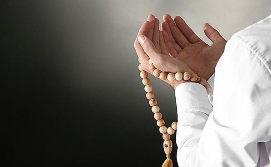 Anjuran Memperbanyak Baca Istighfar di Bulan Rajab