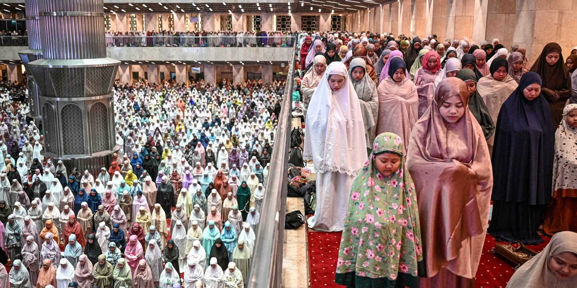 Indonesia Puncaki Daftar Negara dengan Populasi Muslim Terbesar Dunia