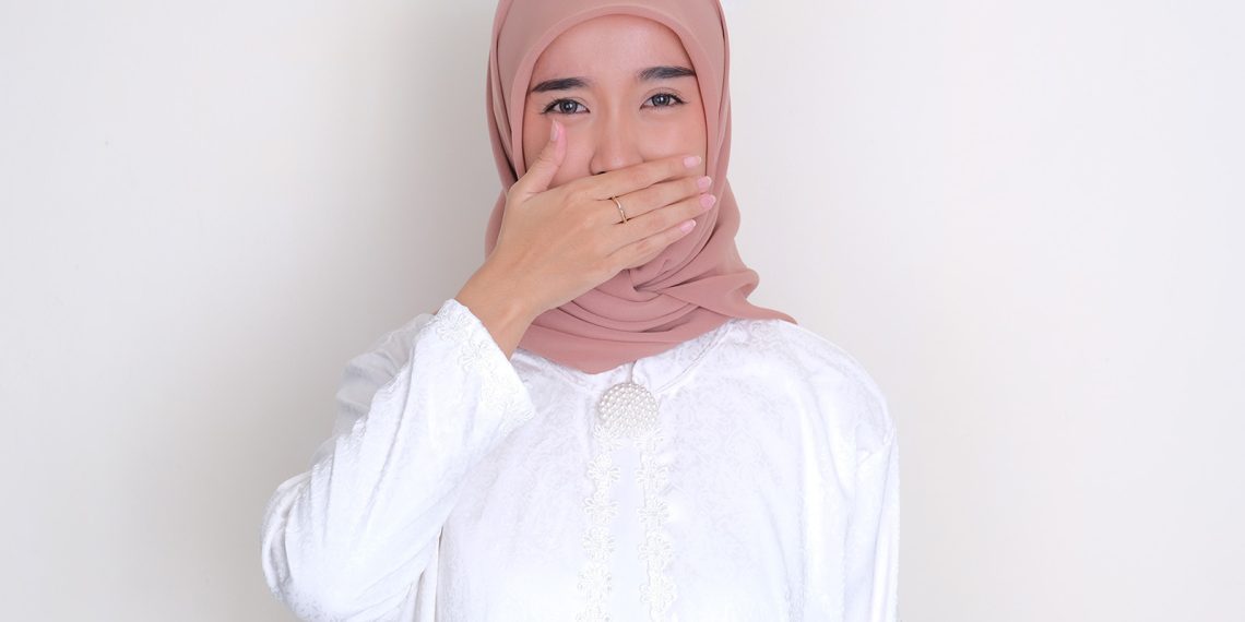 Bau Mulut Saat Puasa? Ini Cara Mengatasinya