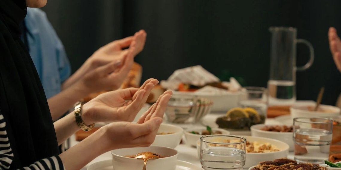 Waktu Terbaika Makan Sahur Sesuai Sunnah Rasul