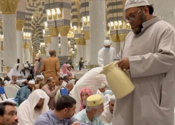 Kisah Keluarga Al Sindi, Setia Sajikan Teh Gratis di Masjid Nabawi Selama 70 Tahun