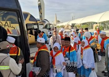 Lebih dari 30 Ribu Jemaah Haji RI Tiba di Tanah Suci, Layanan Lansia Jadi Fokus Utama di Bandara