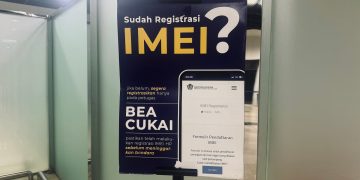 Jemaah Haji Beli Hape Baru di Tanah Suci, Apakah Harus Lapor Bea Cukai?