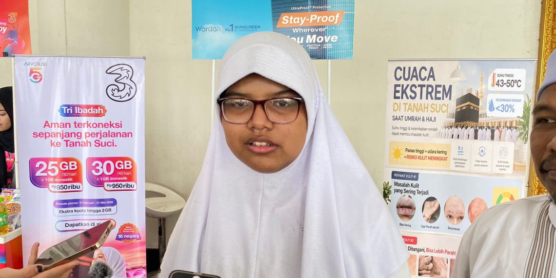 Kisah Aila, Calhaj Termuda Usia 13 Tahun Berangkat Haji Gantikan Ibu yang Wafat