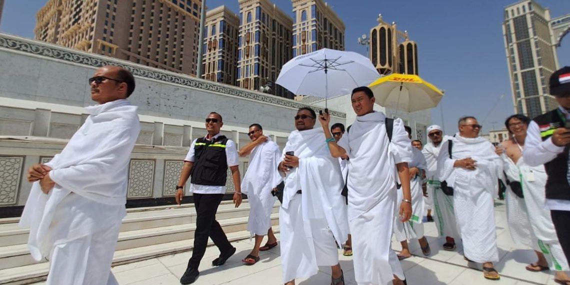 Suhu Saudi Capai 45 Derajat, Dokter Kasih Tips agar Jamaah Tetap Aman Beribadah