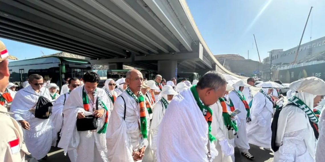 Cuaca Panas Ekstrem Saat Haji, 3 Kelompok Jamaah Ini Paling Rentan Terkena Heat Stroke