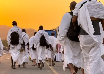 Tak Dibuang, Saudi Ubah 211 Ton Kain Ihram Bekas Jemaah Haji Produk Jadi Tas dan Selimut