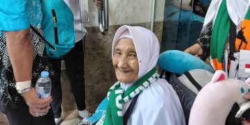 Jemaah Haji Tertua Indonesia Berusia 104 Tahun Tetap Bugar di Tanah Suci, Ini Kebiasaan Sederhananya
