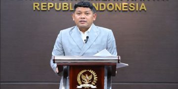 DPR Tegaskan UU PIHU Tak Akan Jerat Jemaah Umrah Mandiri, yang Dibidik PPIU Ilegal