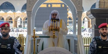 Tak Paham Bahasa Arab? Khutbah Jumat Haramain Kini Bisa Diikuti dalam 13 Bahasa
