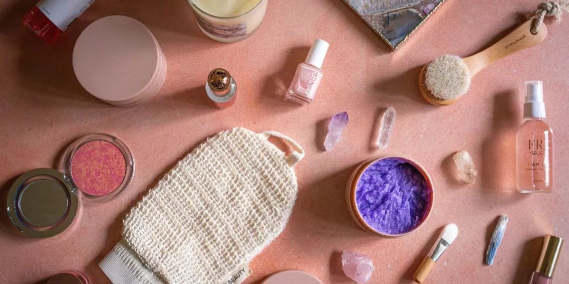Asam Hialuronat Jadi Bahan Popular Skincare, Bagaimana Status Kehalalannya?