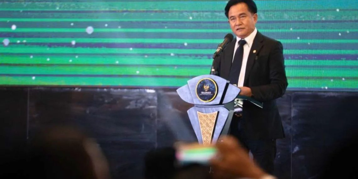 Yusril Dorong UU Zakat Dikaji Ulang agar Manfaatnya Lebih Luas