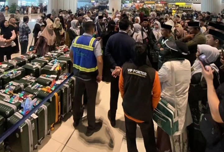 Imbas Situasi Timur Tengah, 53 Calon Jemaah Umrah Makassar Gagal Terbang ke Tanah Suci